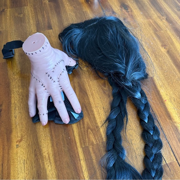 Dog Wednesday Addams Wig Thing Hand Halloween Dog Costume Addams